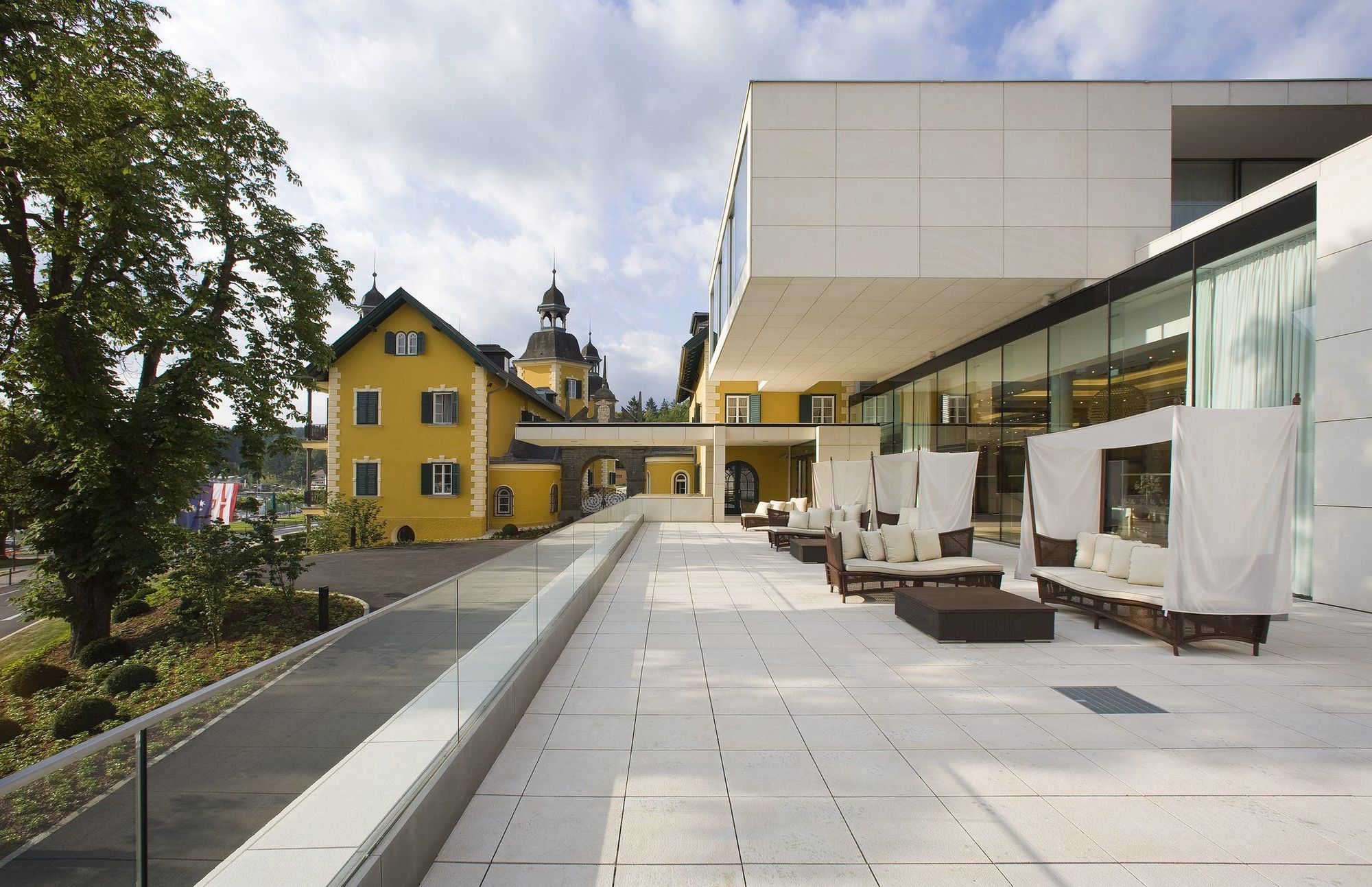 Falkensteiner Schlosshotel Velden - The Leading Hotels Of The World Фельден-ам-Вертерзе Екстер'єр фото